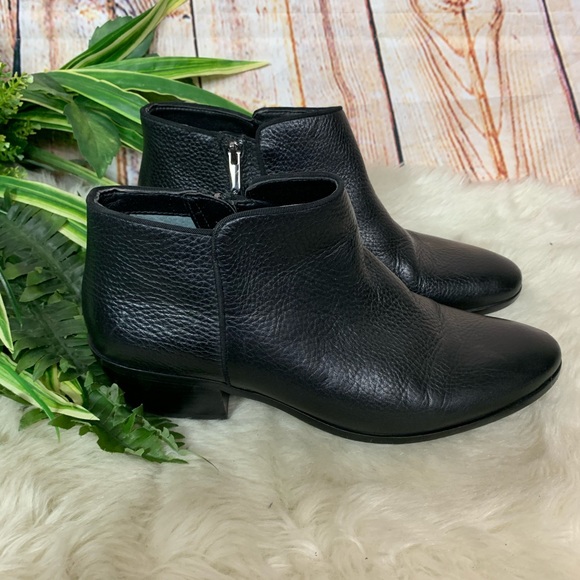 Sam Edelman Black Leather Petty Ankle Boots - Picture 3 of 6